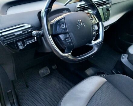 Сірий Сітроен С4 Пікассо, об'ємом двигуна 1.6 л та пробігом 257 тис. км за 9700 $, фото 8 на Automoto.ua