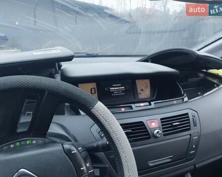 Серый Ситроен С4 Пикассо, объемом двигателя 1.56 л и пробегом 266 тыс. км за 6299 $, фото 21 на Automoto.ua