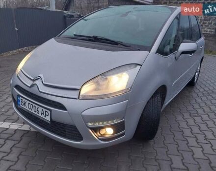 Серый Ситроен С4 Пикассо, объемом двигателя 1.56 л и пробегом 266 тыс. км за 6299 $, фото 28 на Automoto.ua