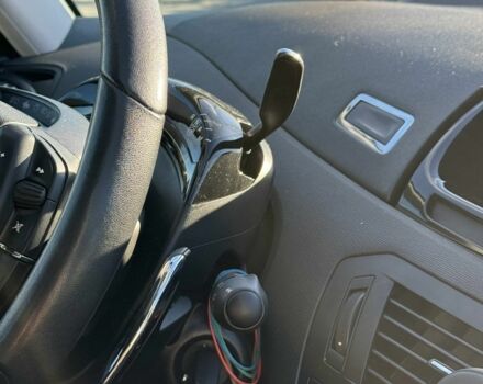 Серый Ситроен С4 Пикассо, объемом двигателя 1.6 л и пробегом 180 тыс. км за 7800 $, фото 8 на Automoto.ua