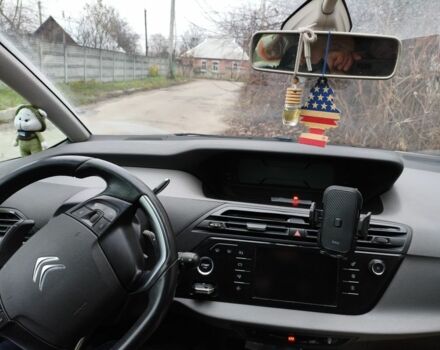 Серый Ситроен С4 Пикассо, объемом двигателя 1.6 л и пробегом 303 тыс. км за 10500 $, фото 7 на Automoto.ua