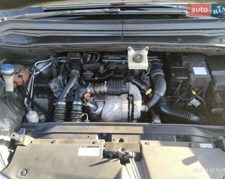 Серый Ситроен С4 Пикассо, объемом двигателя 1.56 л и пробегом 265 тыс. км за 5500 $, фото 12 на Automoto.ua