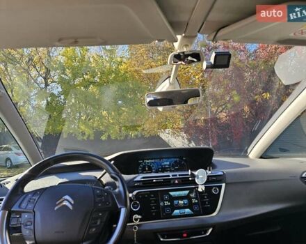 Ситроен С4 Пикассо 2014 в Одессе на Automoto.ua Серый Ситроен С4 Пикассо, объемом двигателя 1.56 л и пробегом 125 тыс. км за 9100 $, фото 9 на Automoto.ua