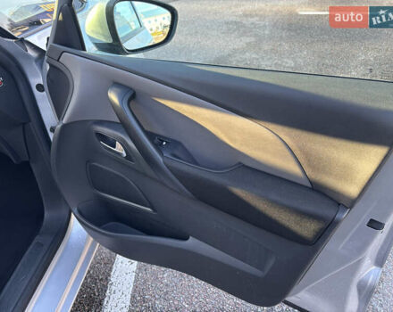 Серый Ситроен С4 Пикассо, объемом двигателя 1.6 л и пробегом 135 тыс. км за 10900 $, фото 10 на Automoto.ua