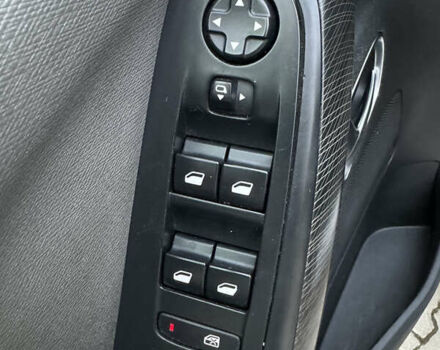 Сірий Сітроен С4 Пікассо, об'ємом двигуна 1.6 л та пробігом 200 тис. км за 9600 $, фото 21 на Automoto.ua