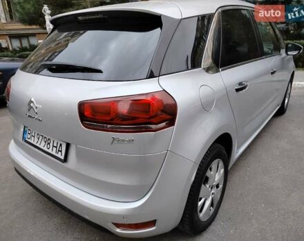 Сірий Сітроен С4 Пікассо, об'ємом двигуна 1.56 л та пробігом 120 тис. км за 9400 $, фото 5 на Automoto.ua