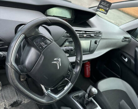 Ситроен С4 Пикассо 2014 в Тернополе на Automoto.ua Серый Ситроен С4 Пикассо, объемом двигателя 1.6 л и пробегом 208 тыс. км за 10777 $, фото 12 на Automoto.ua