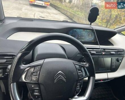 Ситроен С4 Пикассо 2014 в Стрые на Automoto.ua Серый Ситроен С4 Пикассо, объемом двигателя 1.56 л и пробегом 253 тыс. км за 8750 $, фото 17 на Automoto.ua