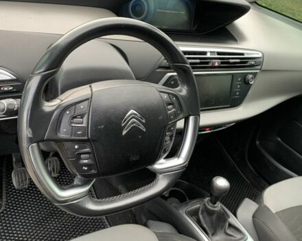 Серый Ситроен С4 Пикассо, объемом двигателя 2 л и пробегом 183 тыс. км за 8700 $, фото 13 на Automoto.ua