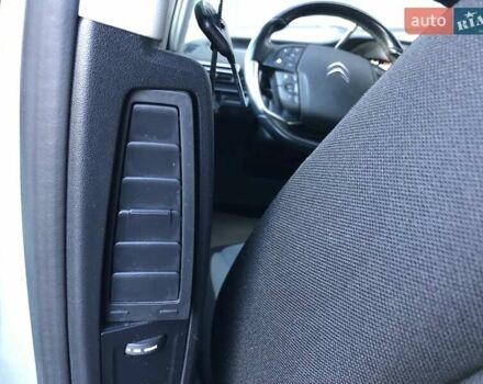 Сірий Сітроен С4 Пікассо, об'ємом двигуна 1.6 л та пробігом 180 тис. км за 9990 $, фото 59 на Automoto.ua