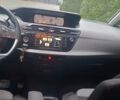 Серый Ситроен С4 Пикассо, объемом двигателя 1.56 л и пробегом 148 тыс. км за 9000 $, фото 6 на Automoto.ua