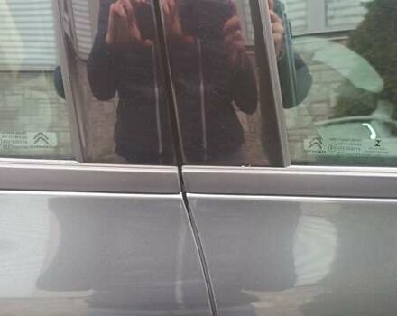 Серый Ситроен С4 Пикассо, объемом двигателя 1.56 л и пробегом 148 тыс. км за 9000 $, фото 26 на Automoto.ua