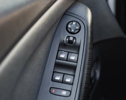 Серый Ситроен С4 Пикассо, объемом двигателя 1.56 л и пробегом 177 тыс. км за 9900 $, фото 24 на Automoto.ua