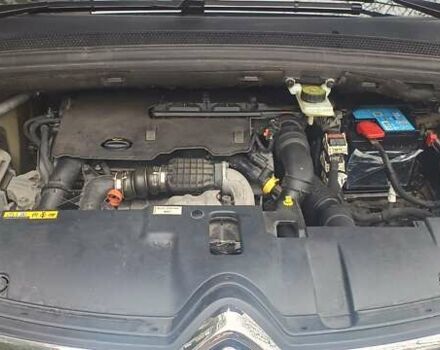 Серый Ситроен С4 Пикассо, объемом двигателя 1.56 л и пробегом 148 тыс. км за 9000 $, фото 11 на Automoto.ua