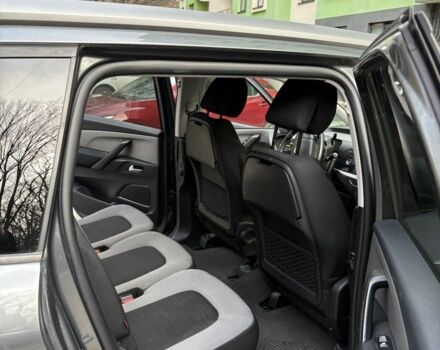 Серый Ситроен С4 Пикассо, объемом двигателя 1.6 л и пробегом 234 тыс. км за 10000 $, фото 10 на Automoto.ua