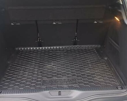 Серый Ситроен С4 Пикассо, объемом двигателя 1.56 л и пробегом 148 тыс. км за 9000 $, фото 10 на Automoto.ua