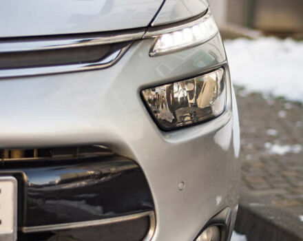 Серый Ситроен С4 Пикассо, объемом двигателя 1.56 л и пробегом 177 тыс. км за 9900 $, фото 2 на Automoto.ua