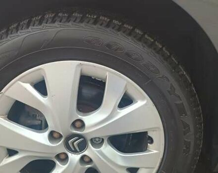 Серый Ситроен С4 Пикассо, объемом двигателя 1.56 л и пробегом 148 тыс. км за 9000 $, фото 20 на Automoto.ua