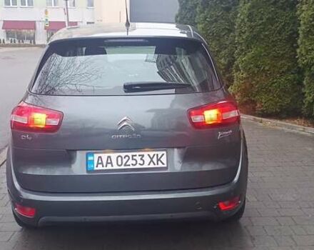 Серый Ситроен С4 Пикассо, объемом двигателя 1.56 л и пробегом 148 тыс. км за 9000 $, фото 4 на Automoto.ua