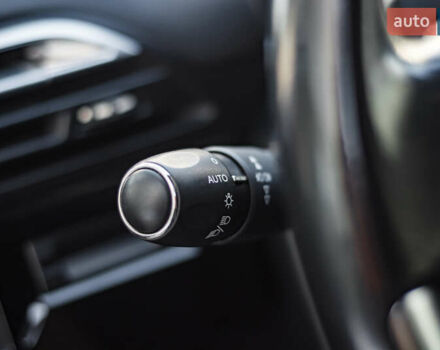 Серый Ситроен С4 Пикассо, объемом двигателя 1.56 л и пробегом 177 тыс. км за 9900 $, фото 21 на Automoto.ua