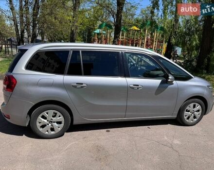 Серый Ситроен С4 Пикассо, объемом двигателя 1.56 л и пробегом 252 тыс. км за 11900 $, фото 4 на Automoto.ua