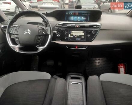 Серый Ситроен С4 Пикассо, объемом двигателя 1.56 л и пробегом 228 тыс. км за 12500 $, фото 25 на Automoto.ua