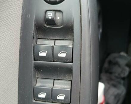 Сірий Сітроен С4 Пікассо, об'ємом двигуна 1.6 л та пробігом 173 тис. км за 10300 $, фото 10 на Automoto.ua