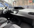 Сірий Сітроен С4 Пікассо, об'ємом двигуна 1.6 л та пробігом 265 тис. км за 9499 $, фото 32 на Automoto.ua