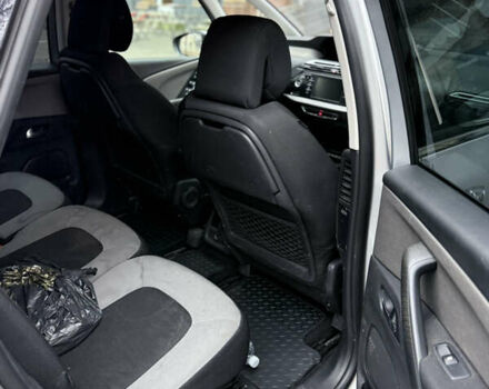 Сірий Сітроен С4 Пікассо, об'ємом двигуна 1.56 л та пробігом 170 тис. км за 10500 $, фото 18 на Automoto.ua