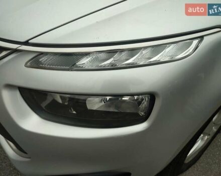 Серый Ситроен С4 Пикассо, объемом двигателя 1.56 л и пробегом 228 тыс. км за 12500 $, фото 8 на Automoto.ua