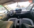 Сірий Сітроен С4 Пікассо, об'ємом двигуна 1.56 л та пробігом 228 тис. км за 11500 $, фото 57 на Automoto.ua