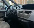 Серый Ситроен С4 Пикассо, объемом двигателя 2 л и пробегом 270 тыс. км за 3408 $, фото 10 на Automoto.ua