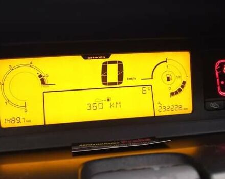 Серый Ситроен С4 Пикассо, объемом двигателя 1.6 л и пробегом 232 тыс. км за 4600 $, фото 5 на Automoto.ua