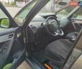 Серый Ситроен С4 Пикассо, объемом двигателя 1.56 л и пробегом 250 тыс. км за 4999 $, фото 17 на Automoto.ua