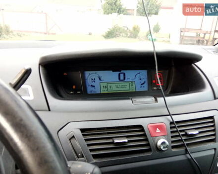 Сірий Сітроен С4 Пікассо, об'ємом двигуна 1.6 л та пробігом 226 тис. км за 6000 $, фото 14 на Automoto.ua