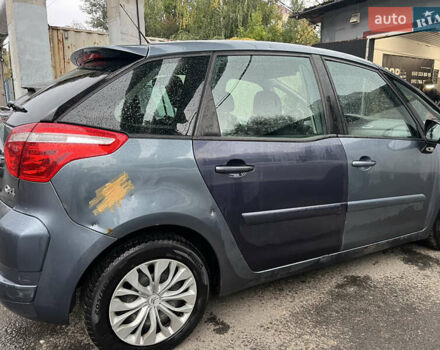 Сірий Сітроен С4 Пікассо, об'ємом двигуна 1.56 л та пробігом 243 тис. км за 3100 $, фото 4 на Automoto.ua