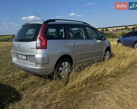 Серый Ситроен С4 Пикассо, объемом двигателя 1.56 л и пробегом 297 тыс. км за 4700 $, фото 6 на Automoto.ua