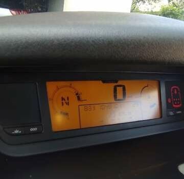 Сірий Сітроен С4 Пікассо, об'ємом двигуна 1.56 л та пробігом 236 тис. км за 4350 $, фото 32 на Automoto.ua