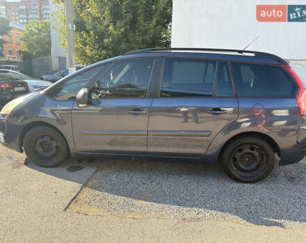 Серый Ситроен С4 Пикассо, объемом двигателя 1.56 л и пробегом 242 тыс. км за 5700 $, фото 8 на Automoto.ua