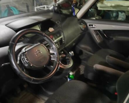 Ситроен С4 Пикассо 2008 в Житомире на Automoto.ua Серый Ситроен С4 Пикассо, объемом двигателя 1.6 л и пробегом 292 тыс. км за 5500 $, фото 4 на Automoto.ua