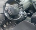 Серый Ситроен С4 Пикассо, объемом двигателя 1.6 л и пробегом 260 тыс. км за 5100 $, фото 6 на Automoto.ua