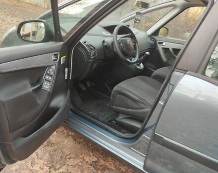 Сірий Сітроен С4 Пікассо, об'ємом двигуна 1.6 л та пробігом 191 тис. км за 4500 $, фото 8 на Automoto.ua