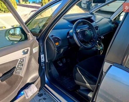 Сірий Сітроен С4 Пікассо, об'ємом двигуна 1.6 л та пробігом 295 тис. км за 5600 $, фото 6 на Automoto.ua