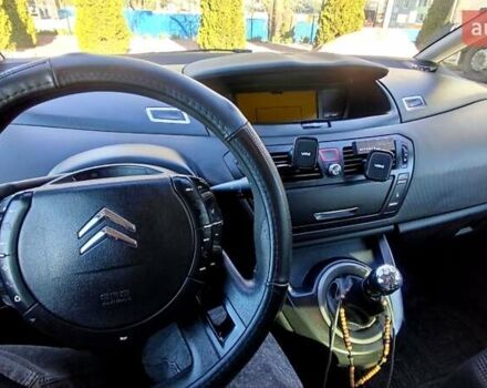 Сірий Сітроен С4 Пікассо, об'ємом двигуна 1.6 л та пробігом 295 тис. км за 5600 $, фото 12 на Automoto.ua