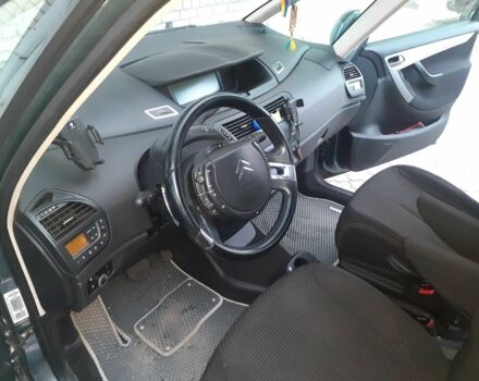 Серый Ситроен С4 Пикассо, объемом двигателя 1.6 л и пробегом 223 тыс. км за 5500 $, фото 4 на Automoto.ua