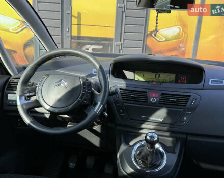 Серый Ситроен С4 Пикассо, объемом двигателя 1.56 л и пробегом 216 тыс. км за 5999 $, фото 50 на Automoto.ua