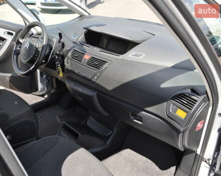 Серый Ситроен С4 Пикассо, объемом двигателя 1.6 л и пробегом 206 тыс. км за 8300 $, фото 20 на Automoto.ua