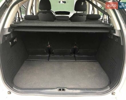 Серый Ситроен С4 Пикассо, объемом двигателя 1.6 л и пробегом 183 тыс. км за 7350 $, фото 12 на Automoto.ua