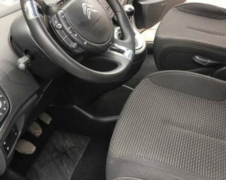 Серый Ситроен С4 Пикассо, объемом двигателя 1.6 л и пробегом 183 тыс. км за 7350 $, фото 6 на Automoto.ua