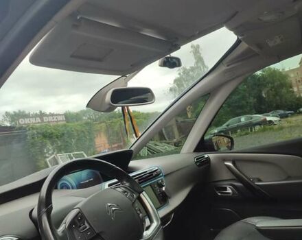 Серый Ситроен С4 Пикассо, объемом двигателя 1.56 л и пробегом 220 тыс. км за 12391 $, фото 20 на Automoto.ua